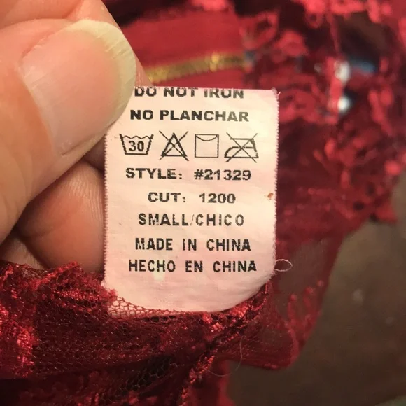 Women’s Lace Sleeveless Top - Picture 8 of 8